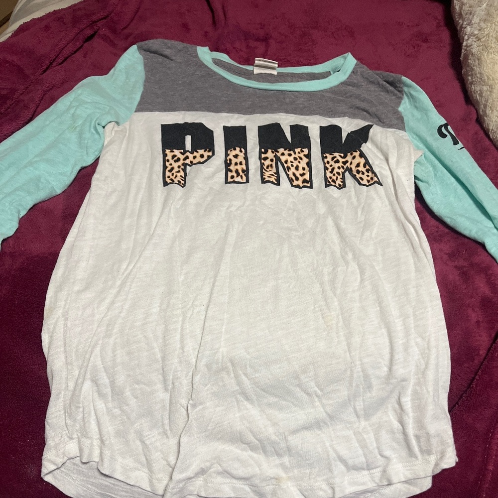Women’s Tee
